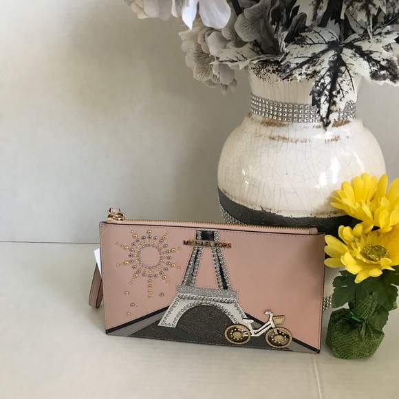 MICHAEL KORS LIMITED EDITION WRISTLET - Picture 2 of 3